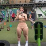 DISCIPLINA Y ESTILO! El Autorretrato En El Gimnasio Que Motiva A Miles En Redes Sociales